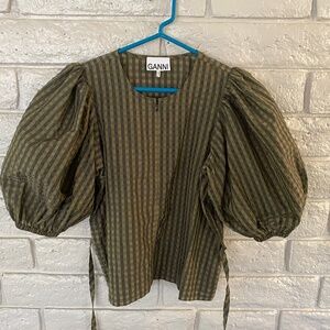 Olive Ganni seersucker puff sleeve blouse